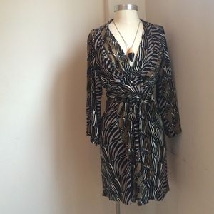 ISSA Banana Republic dress w adjustable neckline!