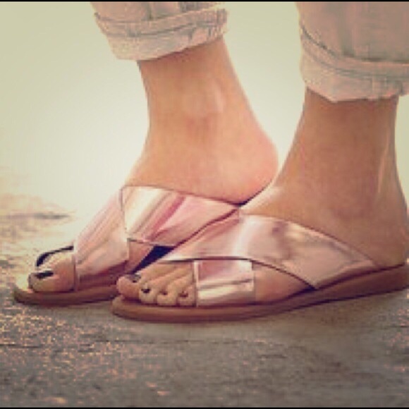 Jeffrey Campbell Romero rose color sandals