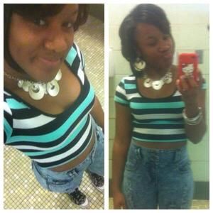 Meet your Posher, Moniqua