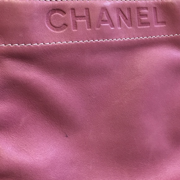Authentic Chanel Tote - Picture 4 of 4