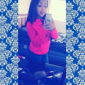 Meet your Posher, Aliya