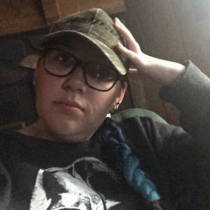 Meet your Posher, Catherine