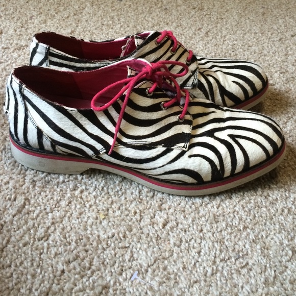 Zebra Print Sperrys - Picture 2 of 3