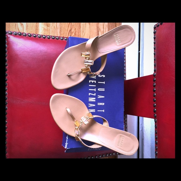Stuart Weitzman Tan Leather Art Deco Thong Sandals