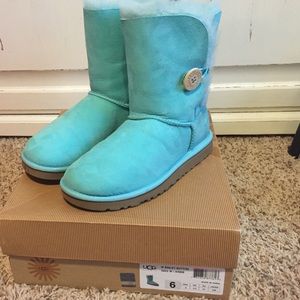Turquoise Bailey Button UGG's
