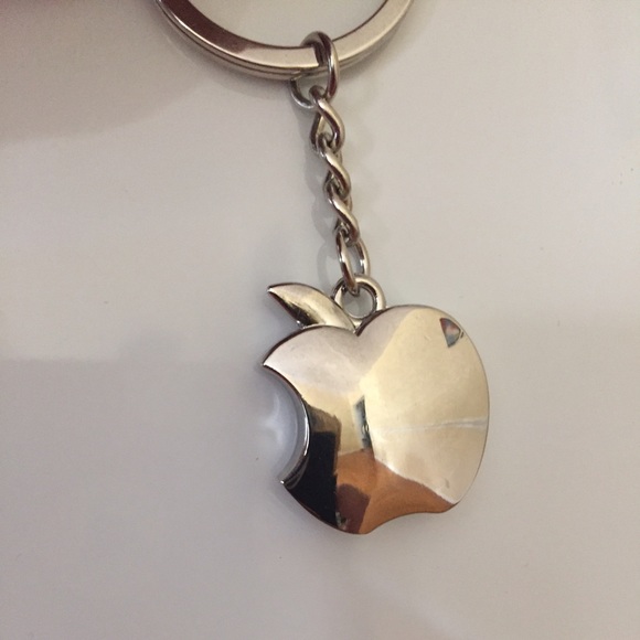 Apple Keychain - Picture 3 of 3