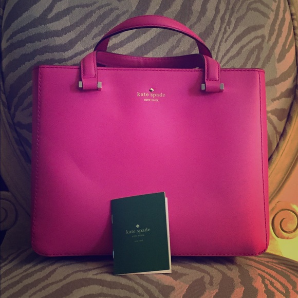 kate spade Handbags - Pink Kate Spade Tote