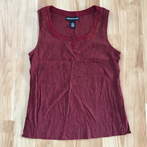 Sleeveless Top - Picture 1 of 3