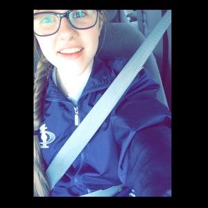 Meet your Posher, Annie