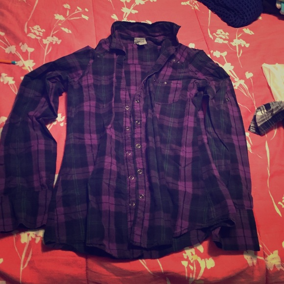 Daytrip button down