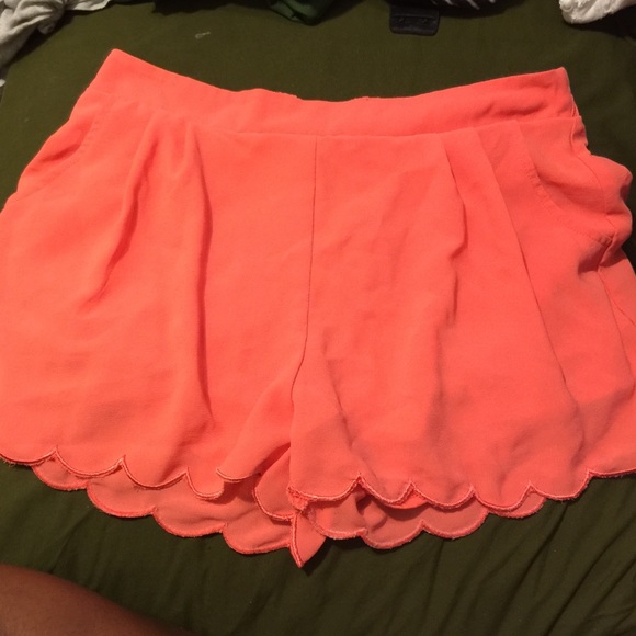 Coral shorts