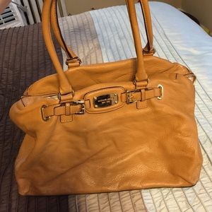 100% authentic Michael Kors weekender