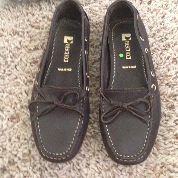 Pascucci leather driving shoe wore once like new