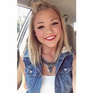 Meet your Posher, Kelsie