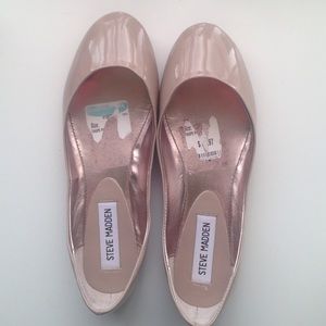 Steve Madden Nude flats