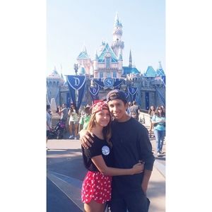 Meet your Posher, Mia