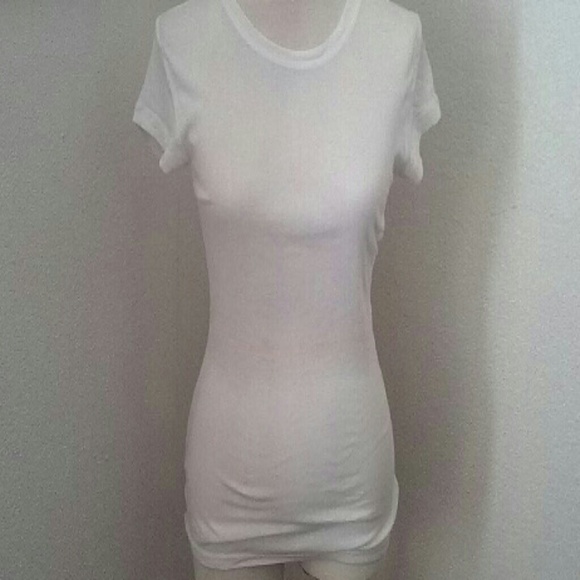 White t-shirt