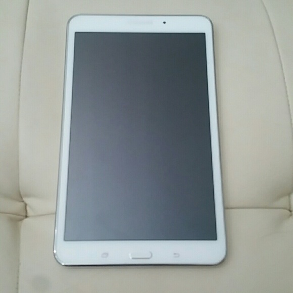 Brand new galaxy tablet 4!!