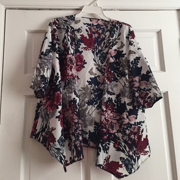 Floral kimono medium
