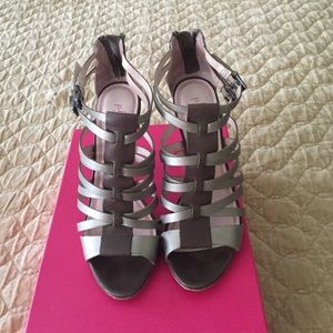 Plenty by Tracy Reese pewter strap sandals