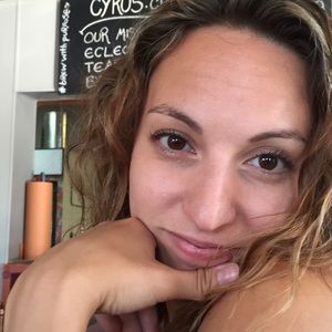 Meet your Posher, Samantha