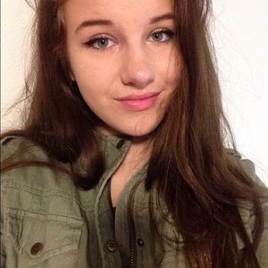 Meet your Posher, Sophia