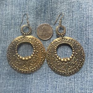 Gold dangle casual earrings