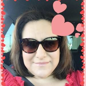 Meet your Posher, Araceli