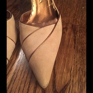Banana Republic Suede Slingback