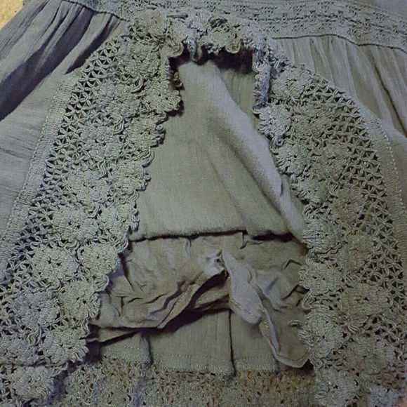 Top - Picture 3 of 3