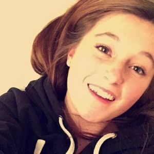 Meet your Posher, Kenzie