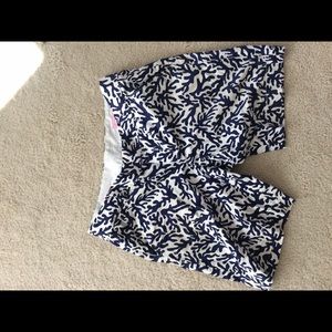 Lilly Pulitzer Chipper Short