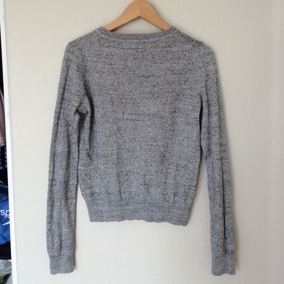 GAP Grey Sweater - Picture 4 of 4