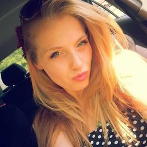 Meet your Posher, Angelica