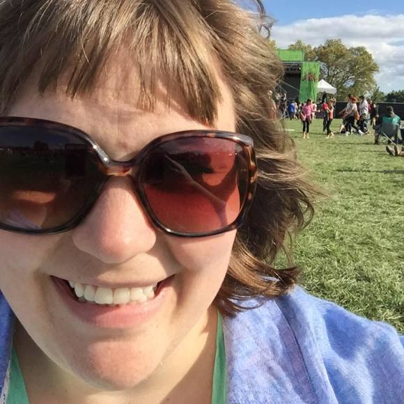 Meet your Posher, Stephanie - Picture 1 of 1