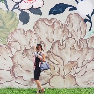 Meet your Posher, Elise