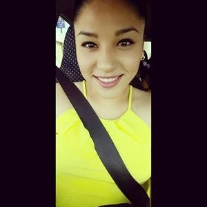 Meet your Posher, Kassandra