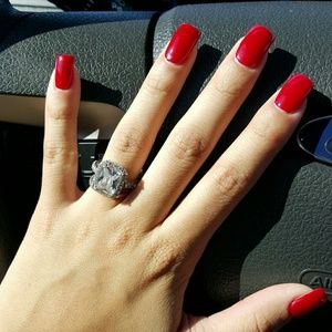 Meet your Posher, Reyna