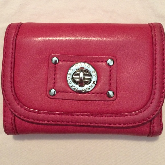 Marc by Marc Jacobs turn lock wallet