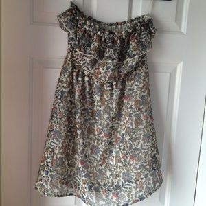 Strapless dress with ruffle top