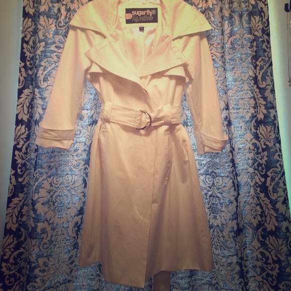 White trench