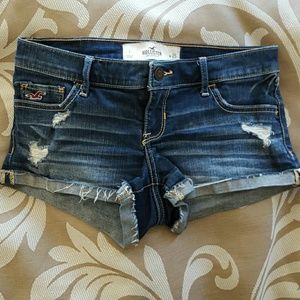 Hollister shorts that are barley worn.