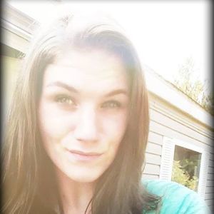 Meet your Posher, Claire