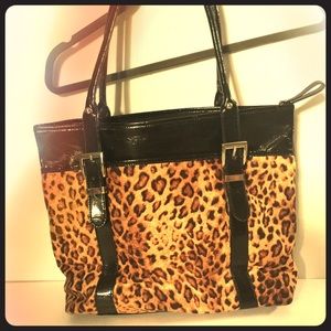 Large leopard handbag