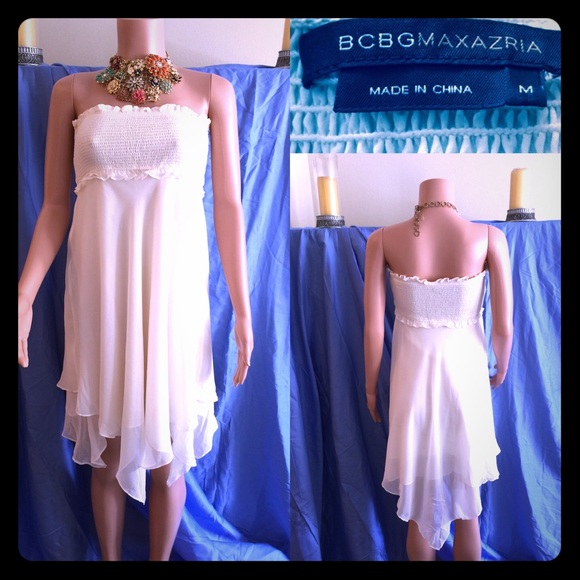 BCBGMaxAzria Dresses & Skirts - BCBGMaxAzria Silk Strapless Handkerchief Dress
