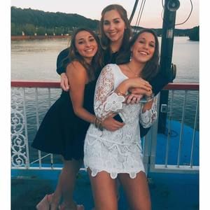 Meet your Posher, Anna