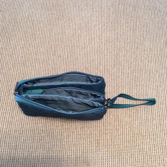 Thirty-one Vary You Wristlet