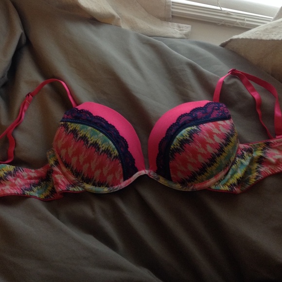 Blue lace Aztec pushup bra