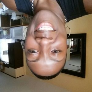 Meet your Posher, Nikki