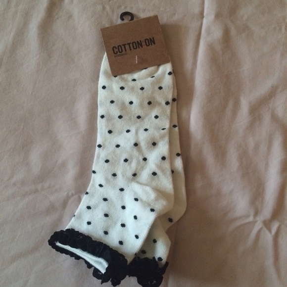 BRAND NEW POLKA DOT COTTON ON SOCKS